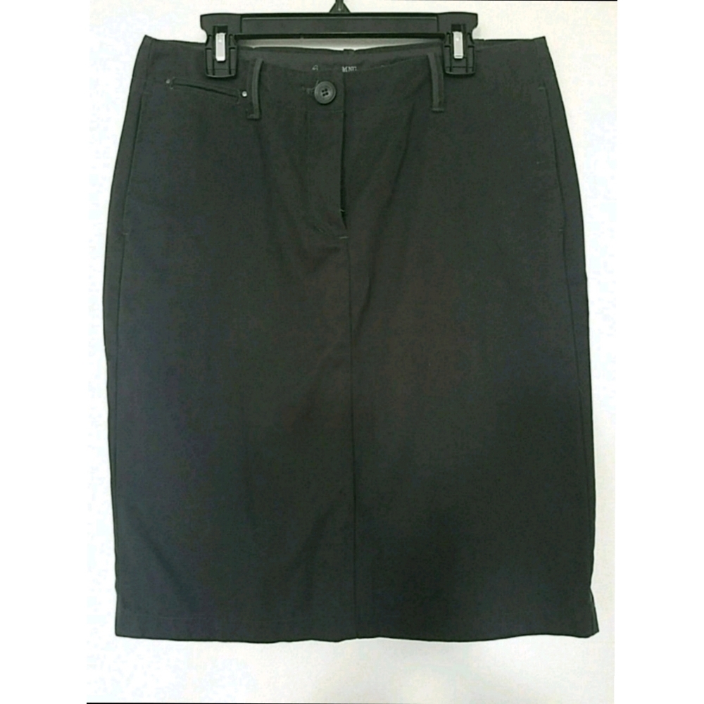 NEW! Mango pencil skirt-size 38 ( US 4 / S)